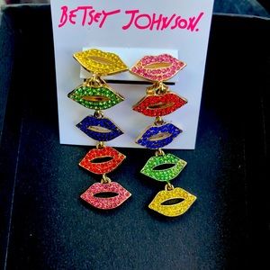 Betsey Johnson Earrings One Love Lips NWT